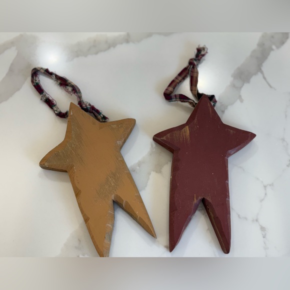 Set of 2 Rustic Wooden Star‎ Ornaments 7” – Primitive Farmhouse Christmas Decor - Picture 1 of 11